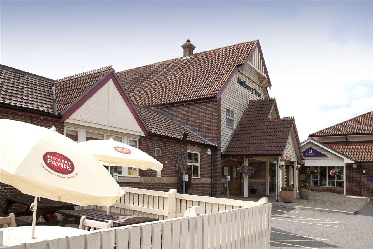 Premier Inn Braintree - A120 Exterior foto
